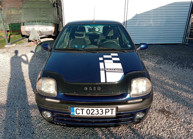 Renault Clio RXE 1.6 90 к.с. газ, снимка 3 - Автомобили и джипове - 48207155