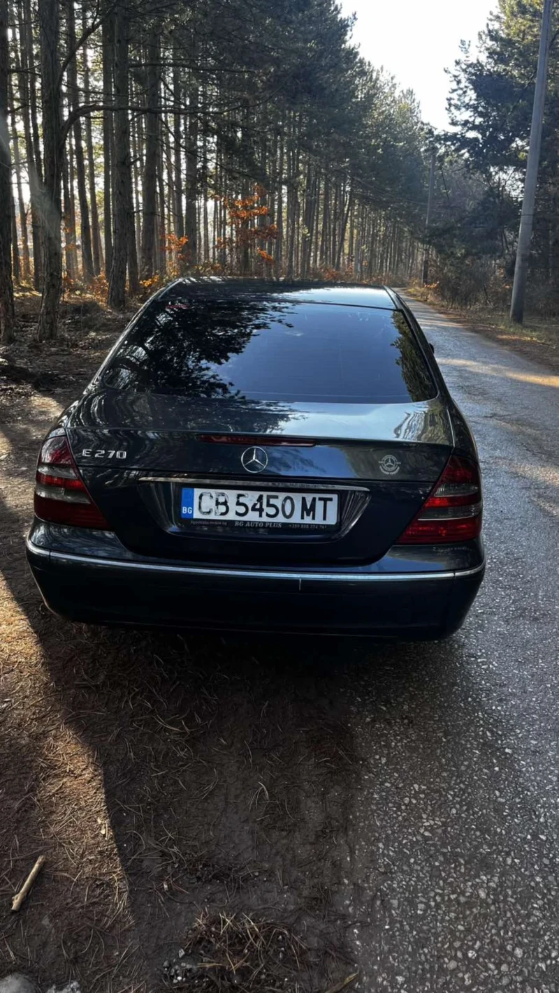 Mercedes-Benz E 270, снимка 3 - Автомобили и джипове - 48619554