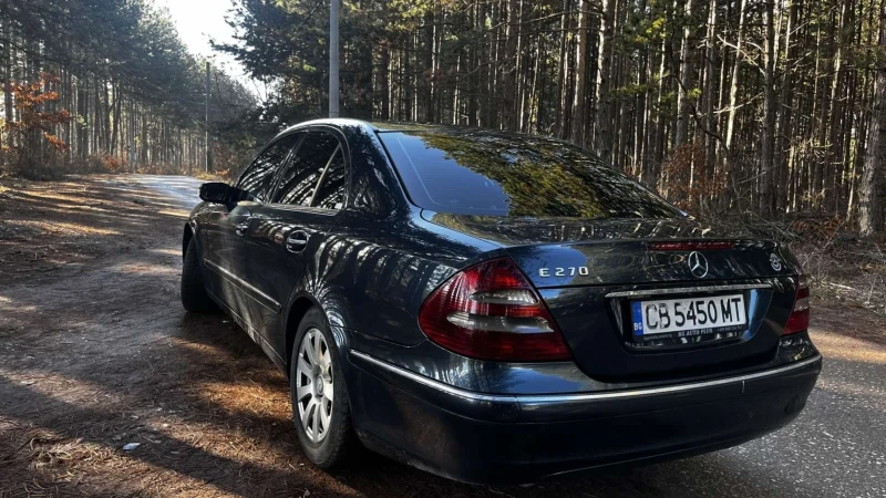 Mercedes-Benz E 270, снимка 2 - Автомобили и джипове - 48619554