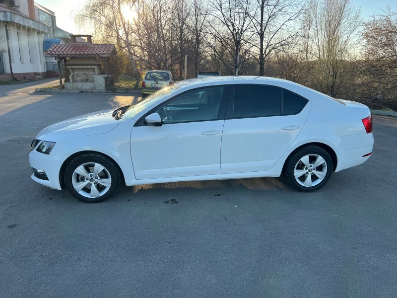 Skoda Octavia 2.0 150 автомат , снимка 5 - Автомобили и джипове - 49579153