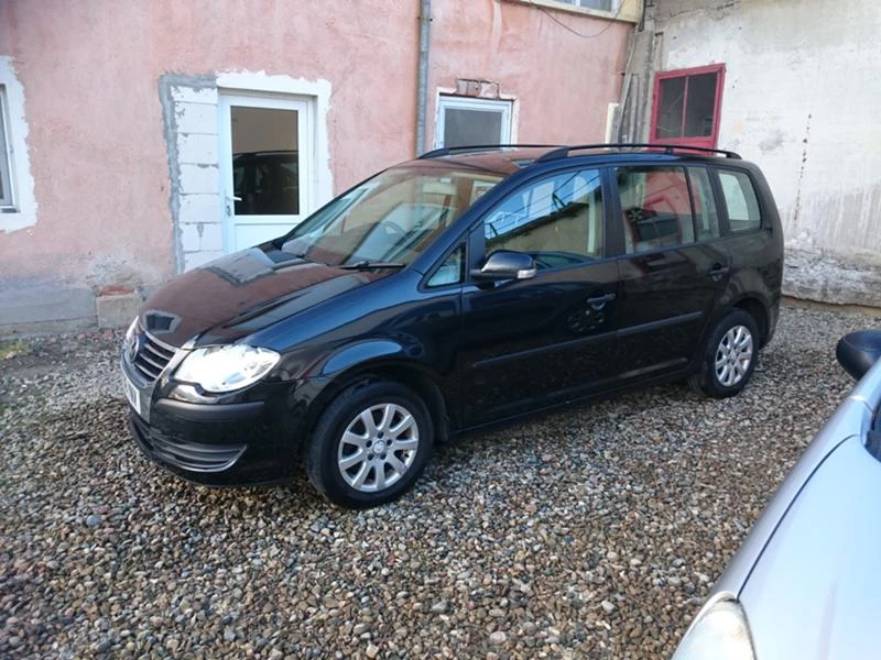 VW Touran 1.9Tdi 105, снимка 2 - Автомобили и джипове - 21199339