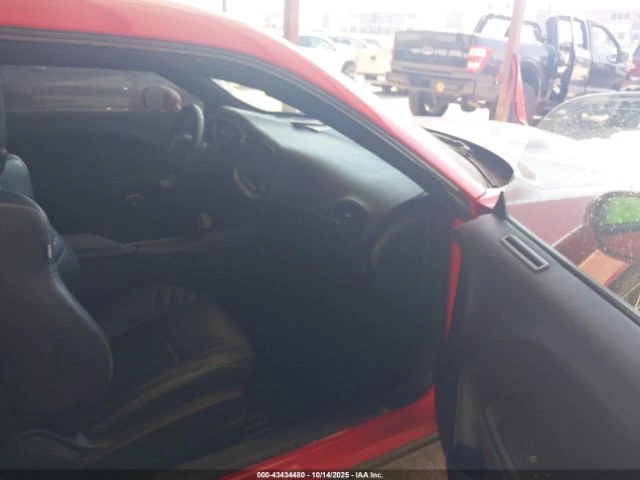 Dodge Challenger SRT 392 - изображение 5