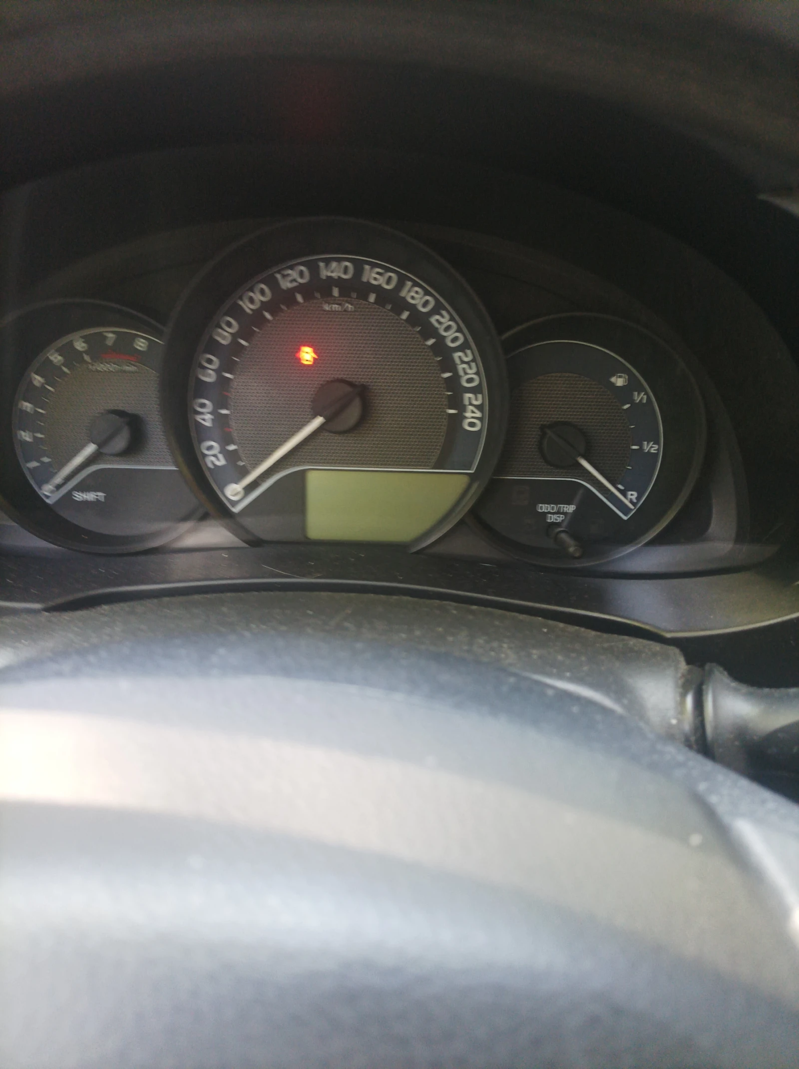 Toyota Corolla  - изображение 6