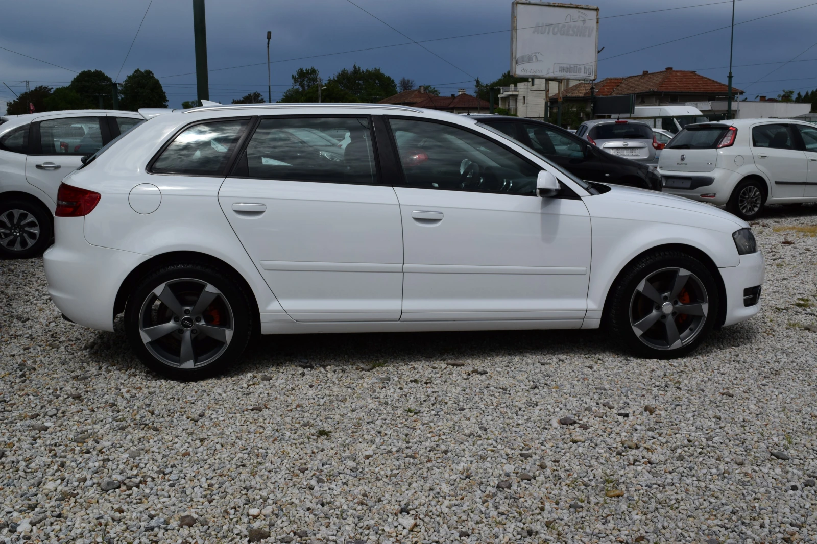 Audi A3 2.0 TDI* 140 kc* 6 скорости* Euro5 - изображение 8