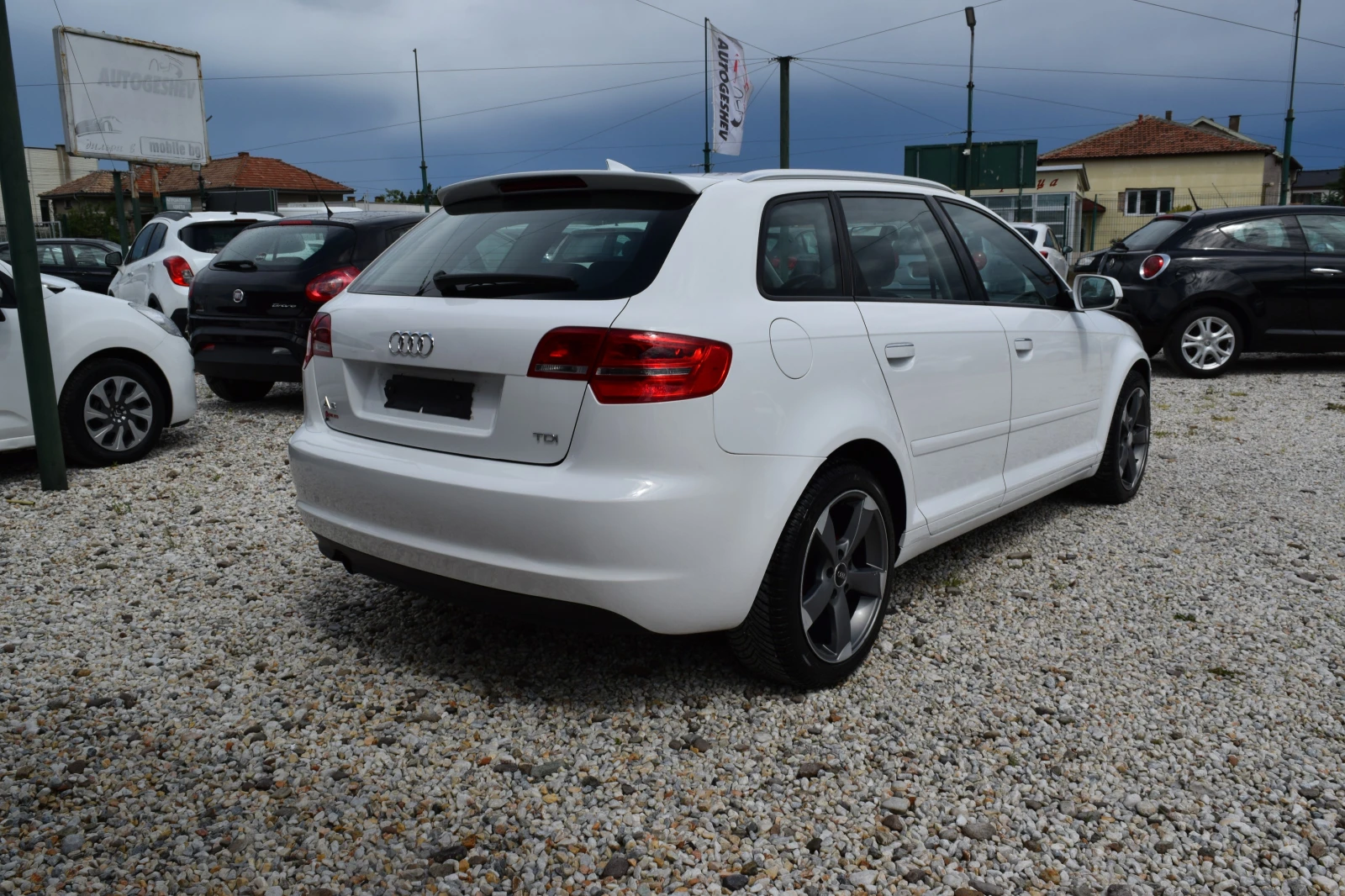 Audi A3 2.0 TDI* 140 kc* 6 скорости* Euro5 - изображение 7