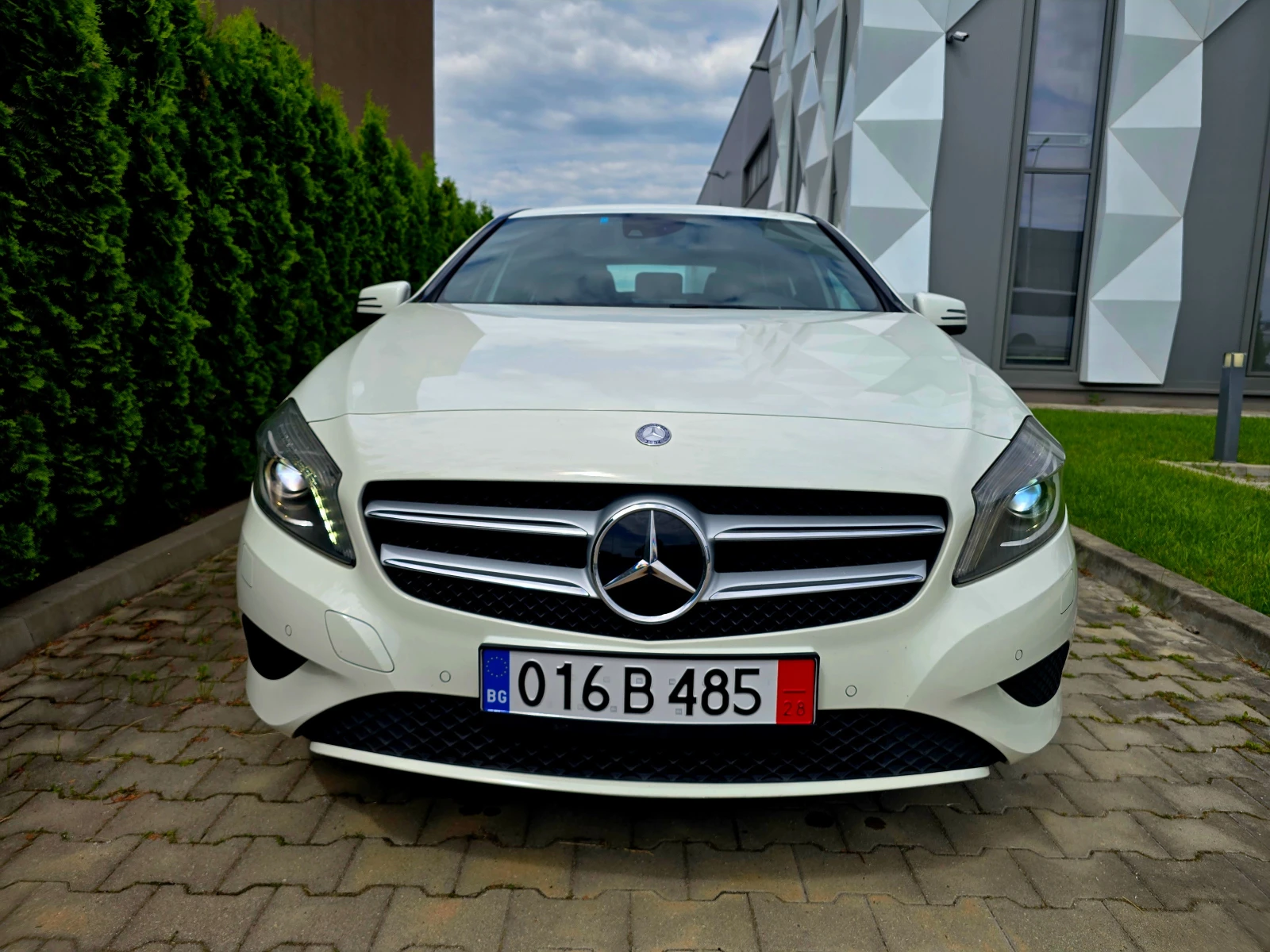 Mercedes-Benz A 200 A200 SPORT - изображение 2