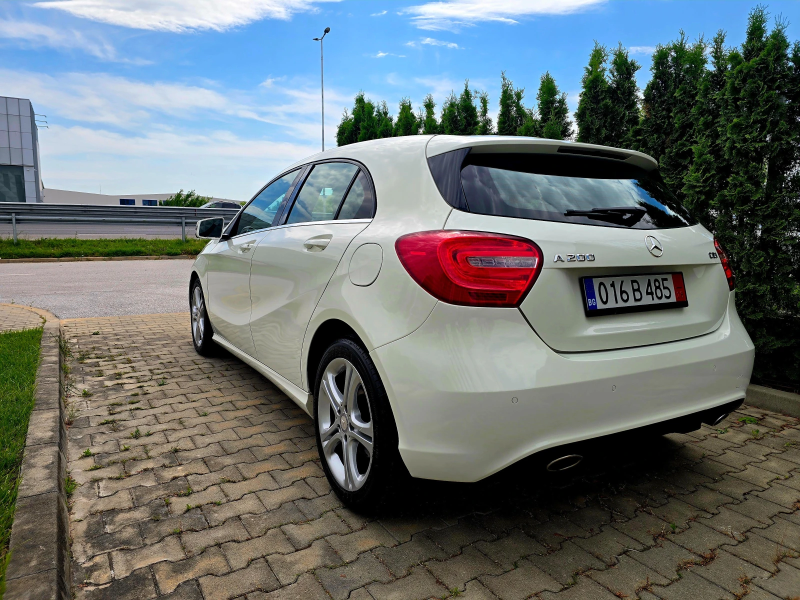 Mercedes-Benz A 200 A200 SPORT - изображение 7