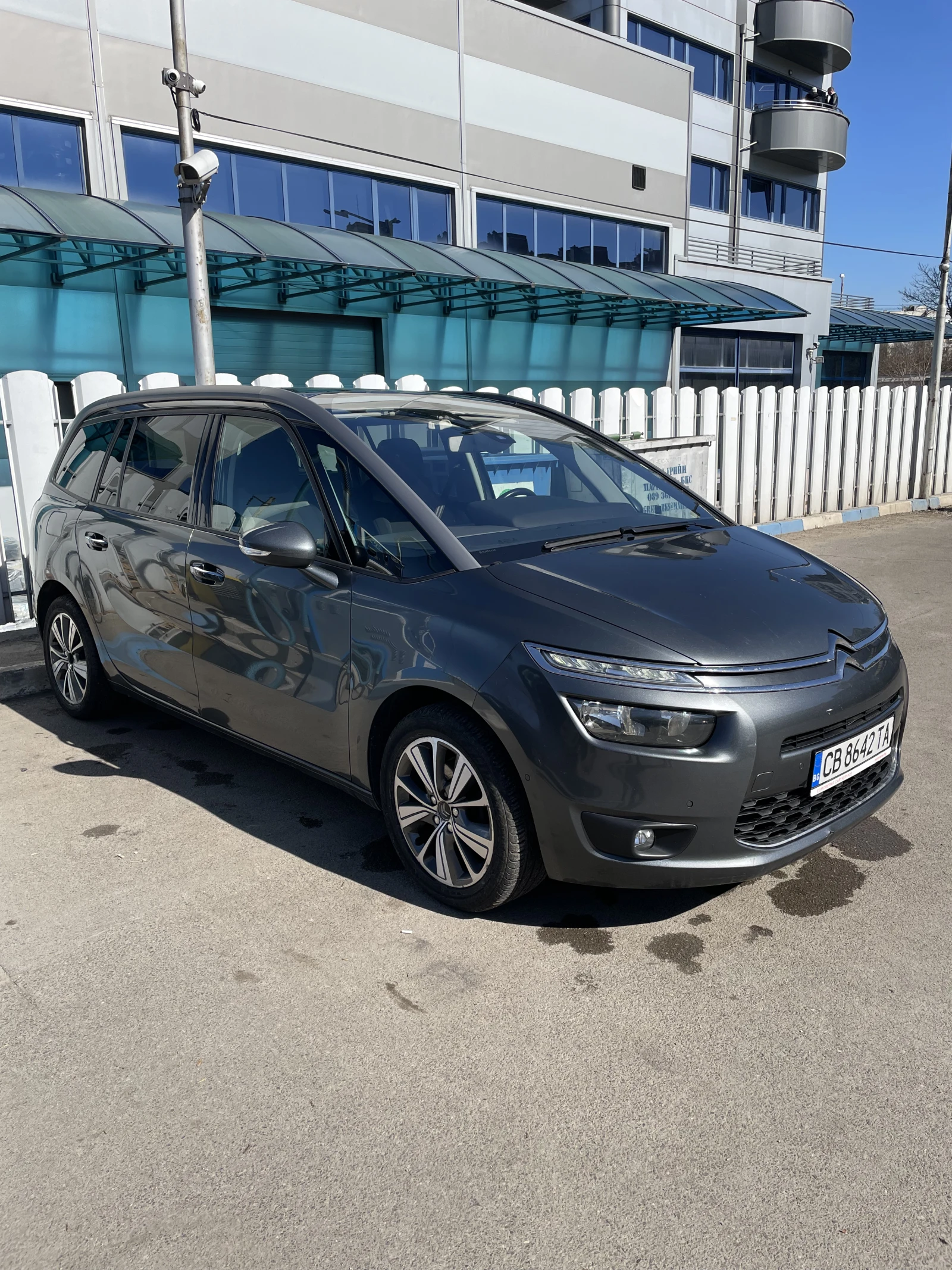 Citroen Grand C4 Picasso 1.6 HDI - изображение 4