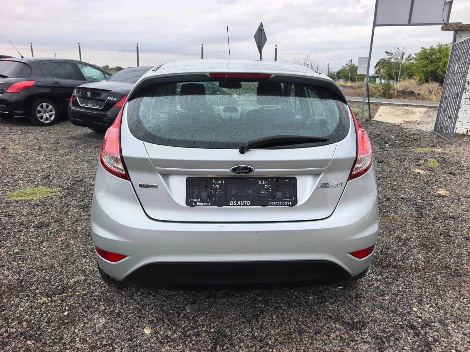 Ford Fiesta 1.6TDCI - изображение 4