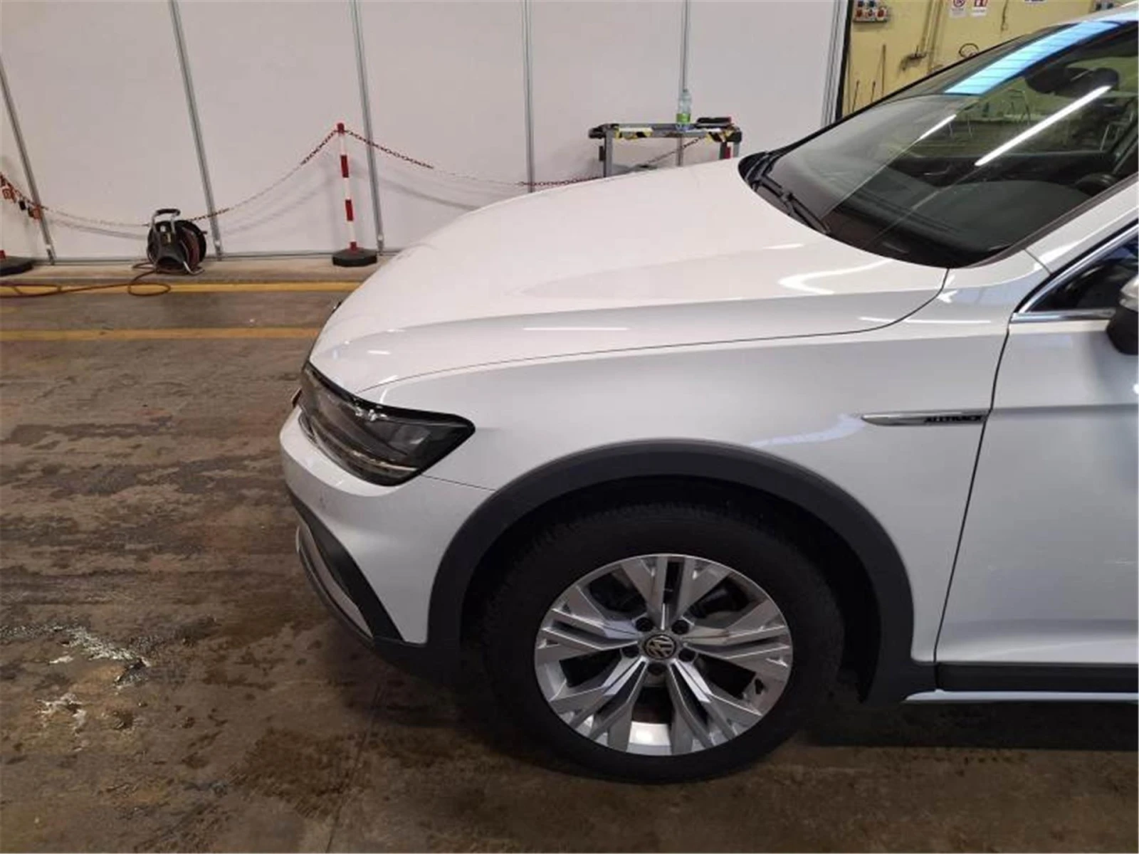 VW Passat Alltrack 4Motion | Mobile.bg   14