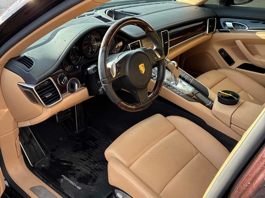 Porsche Panamera * 4dr HB 4 Edition * CARFAX * БЕЗ ПЪРВОНАЧАЛНА ВНО - изображение 5