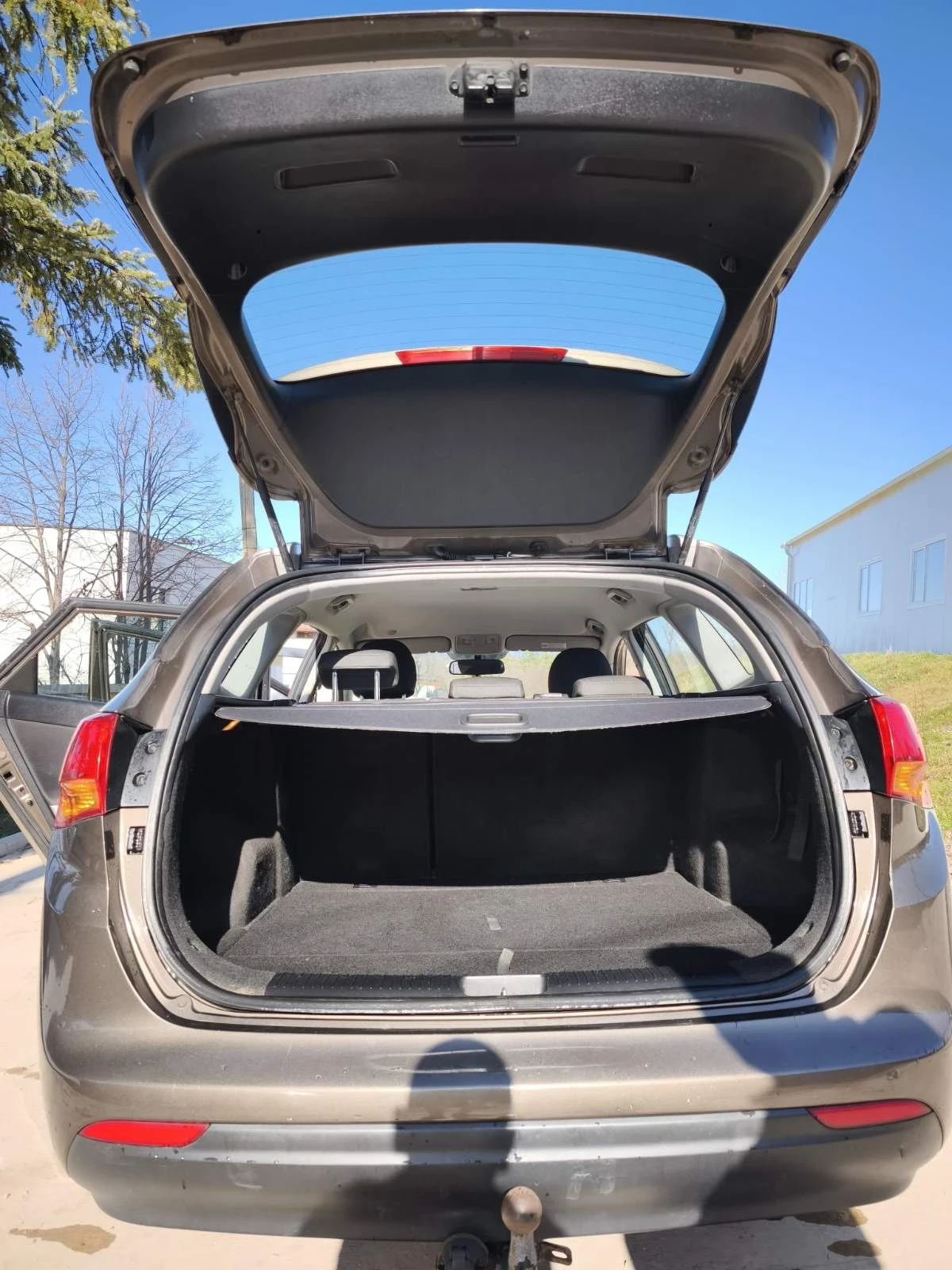 Kia Ceed 1.6 CRDI, снимка 4 - Автомобили и джипове - 53803918