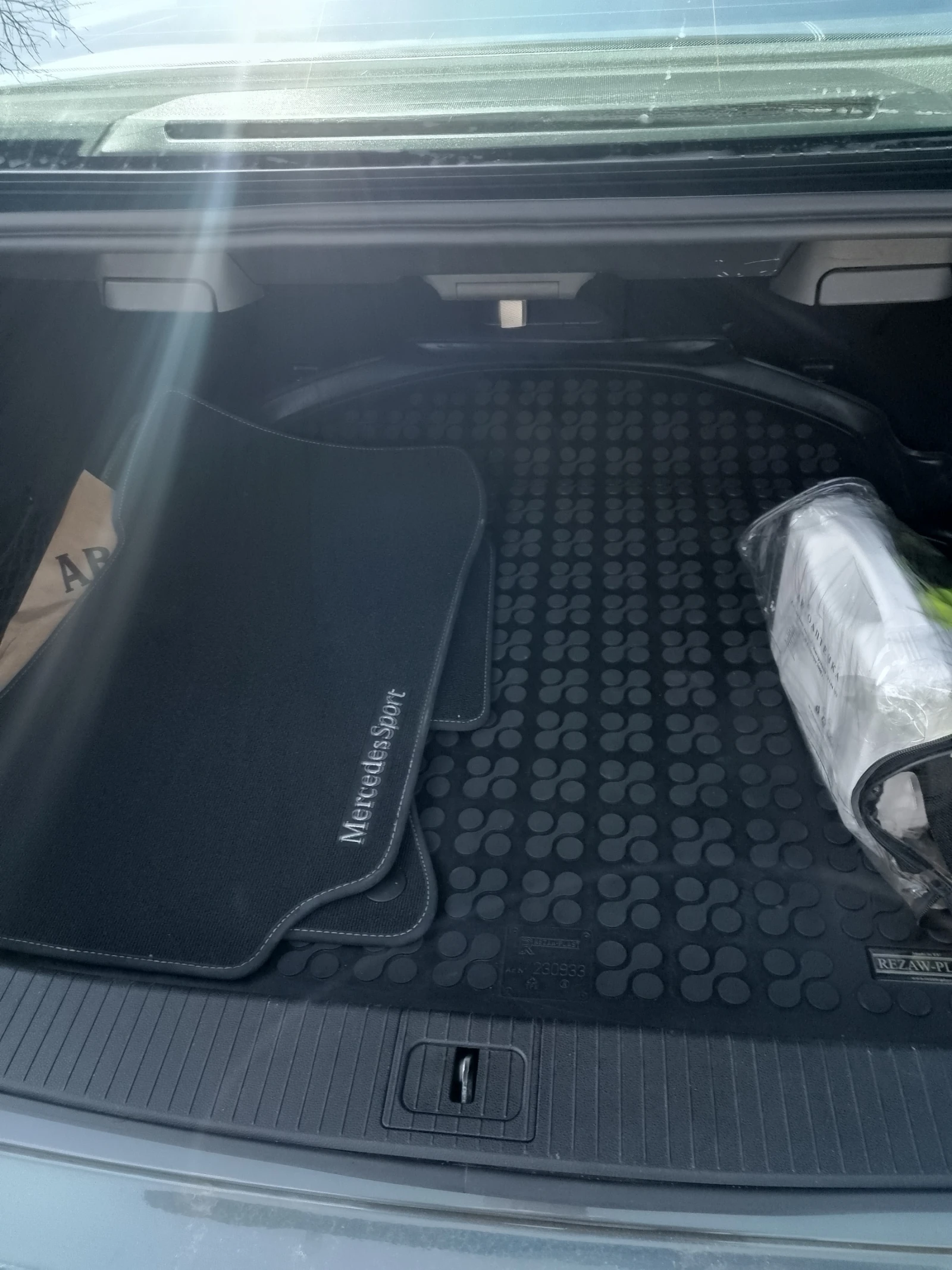 Mercedes-Benz E 350, снимка 6 - Автомобили и джипове - 54031579