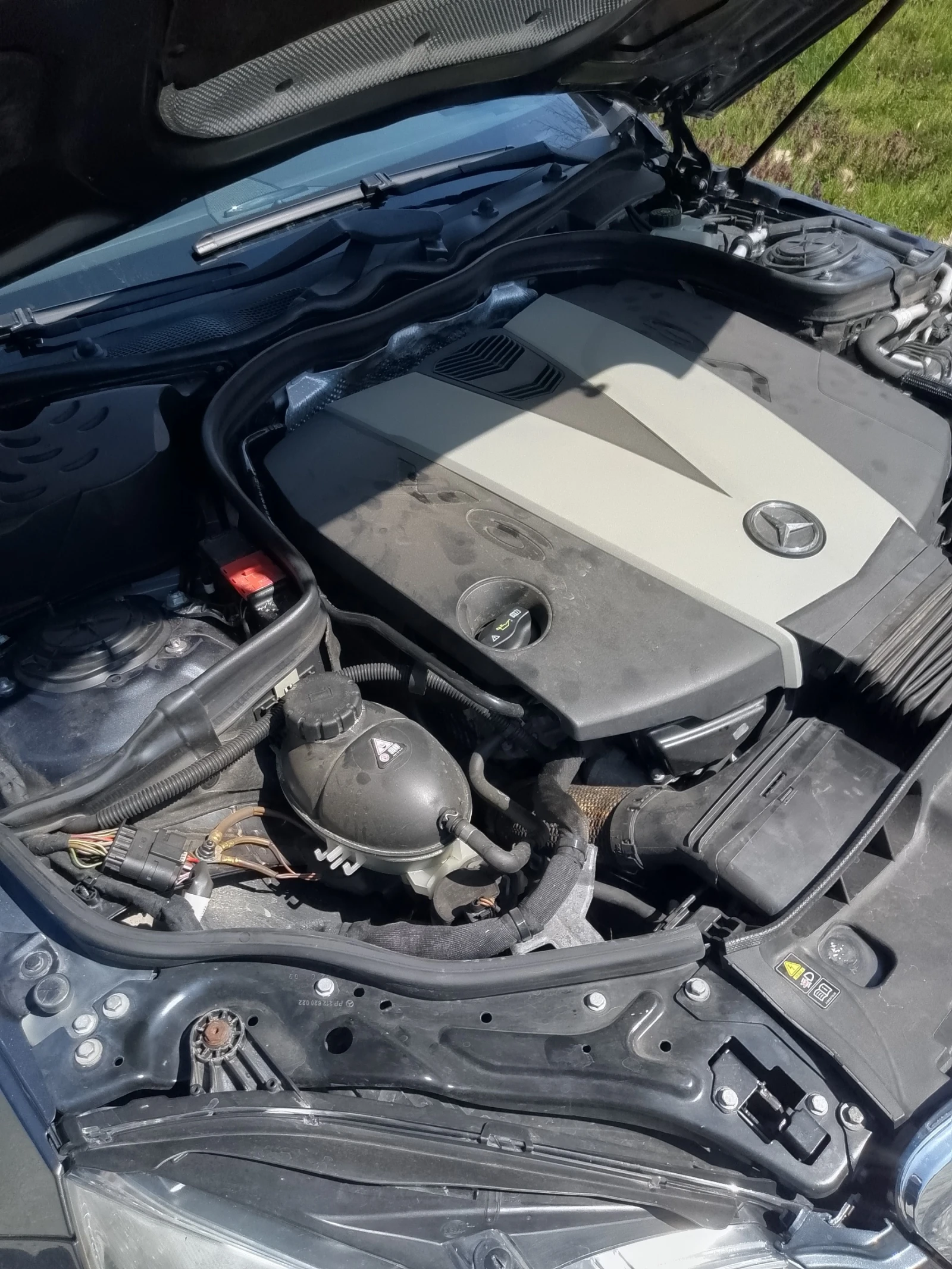 Mercedes-Benz E 350, снимка 13 - Автомобили и джипове - 54031579