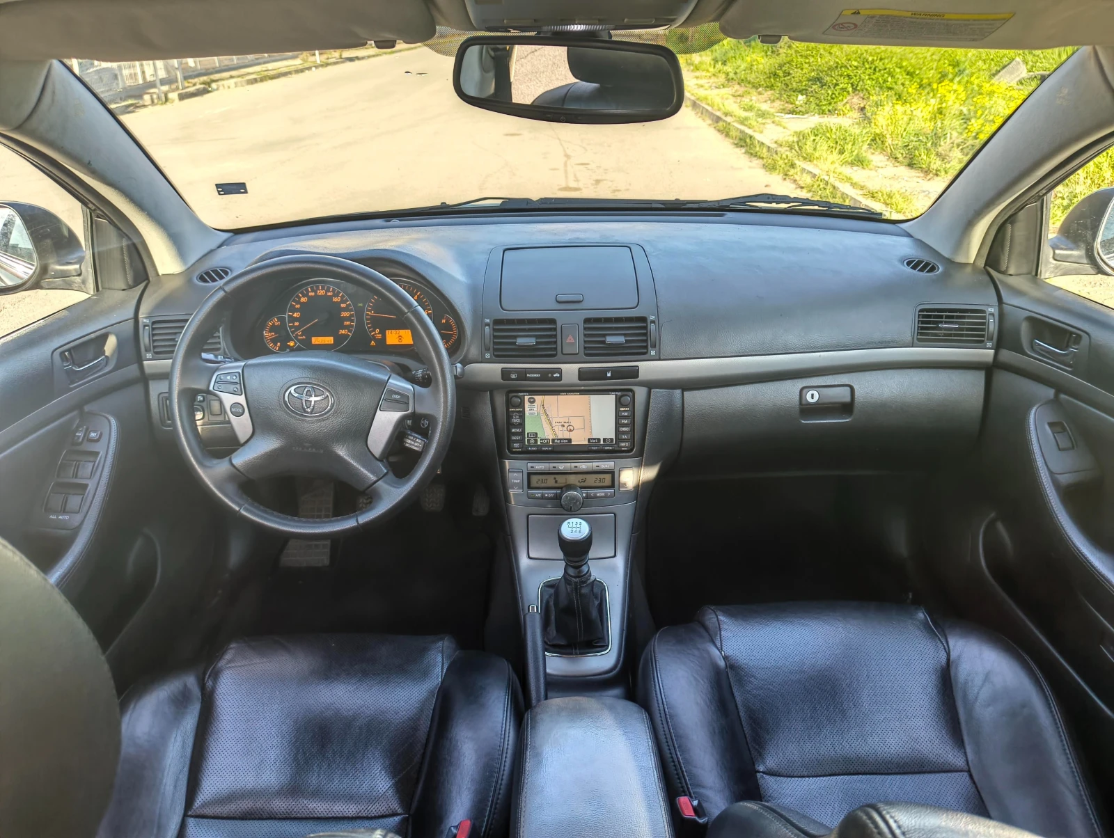 Toyota Avensis, снимка 6 - Автомобили и джипове - 54346958