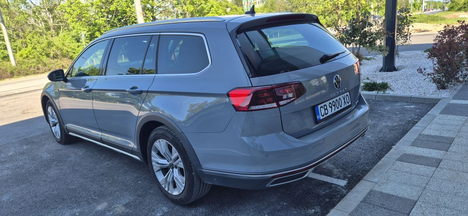 VW Passat Alltrack 2.0TDI 200кс. 33700км.  Автомат 4х4, снимка 2 - Автомобили и джипове - 54430348