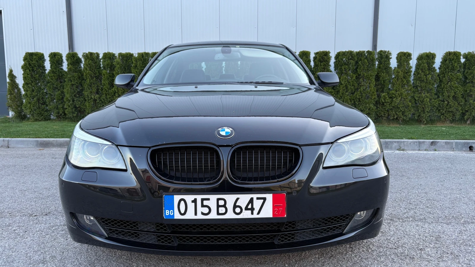 BMW 530 FACELIFT, снимка 2 - Автомобили и джипове - 54436549