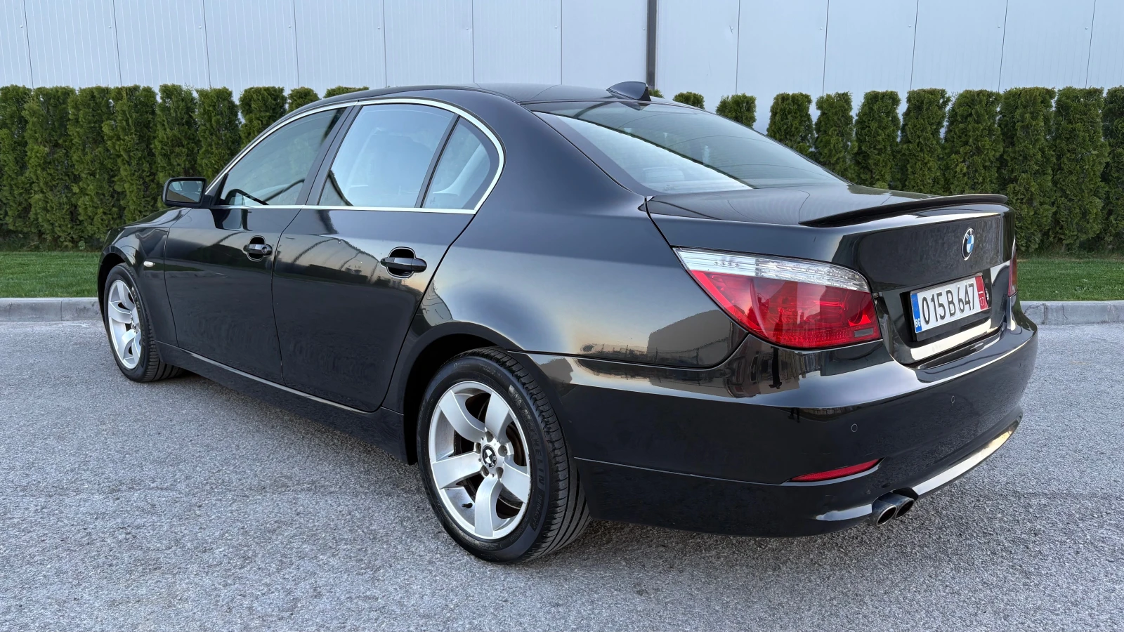 BMW 530 FACELIFT, снимка 7 - Автомобили и джипове - 54436549