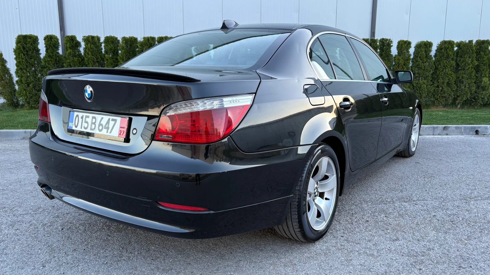 BMW 530 FACELIFT, снимка 6 - Автомобили и джипове - 54436549