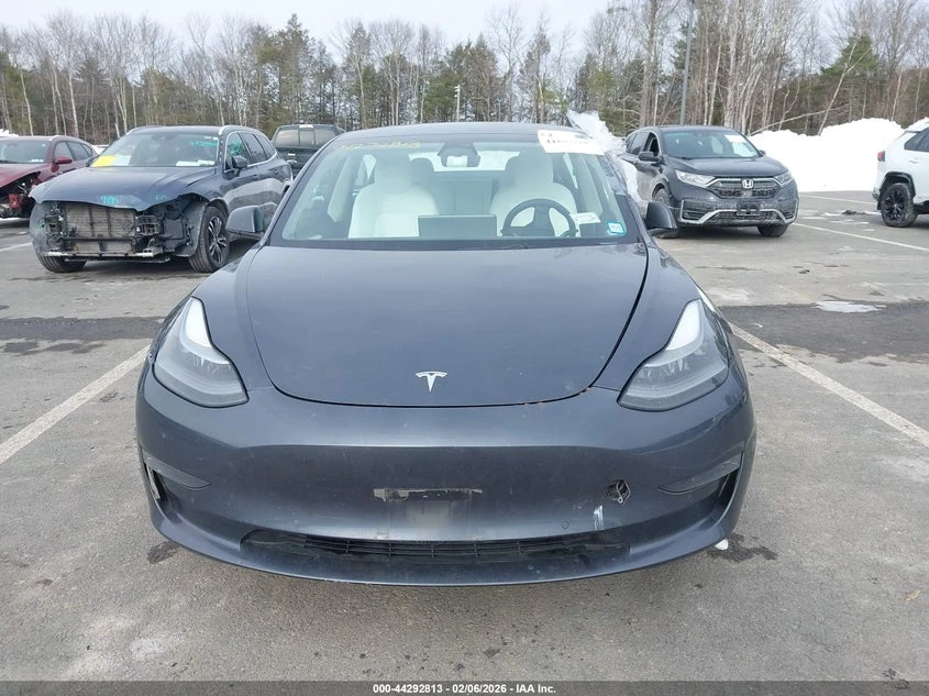 Tesla Model 3 Long Range Dual Motor All-Wheel Drive, снимка 12 - Автомобили и джипове - 54459803