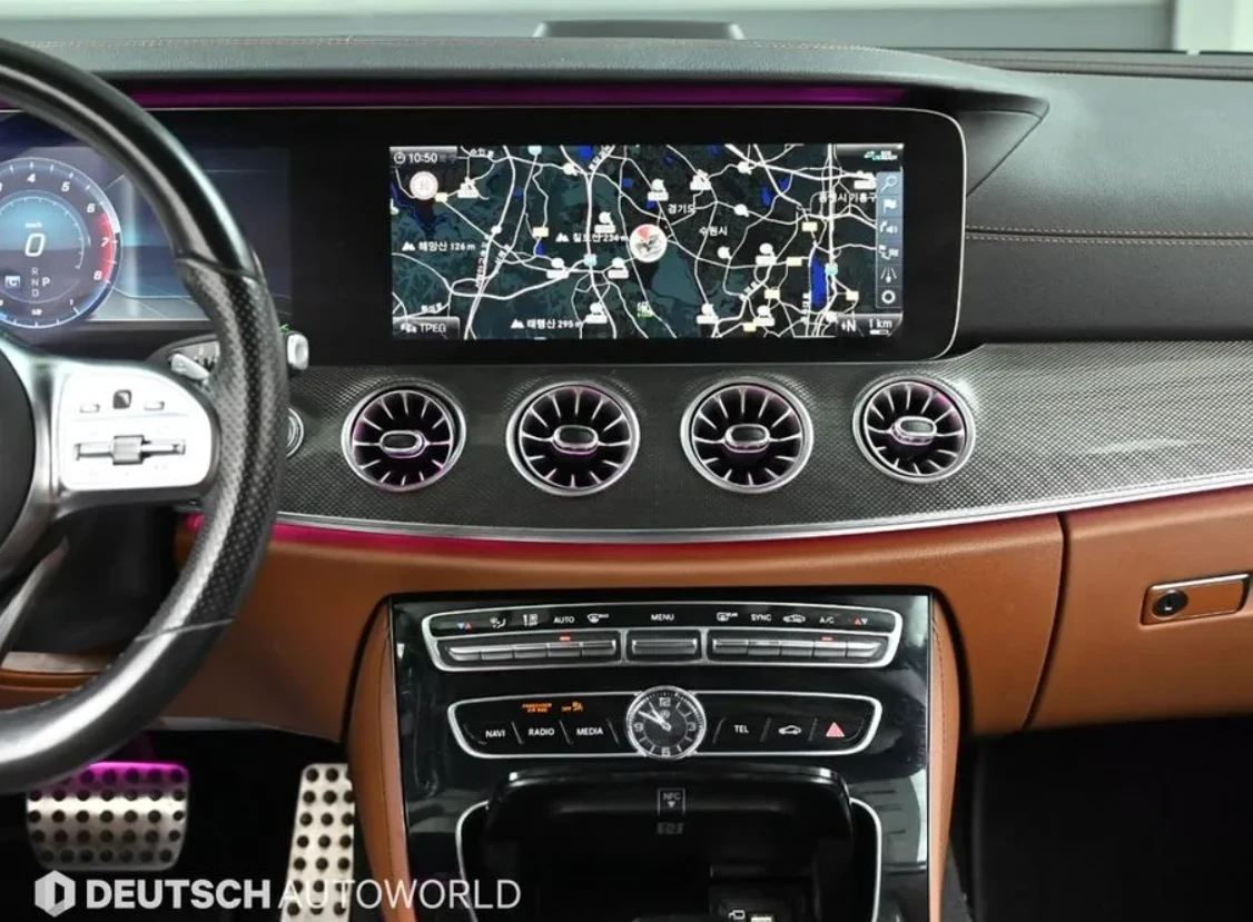 Mercedes-Benz E 300 DIGITAL | BURMESTER | HEAD UP, снимка 9 - Автомобили и джипове - 54630403