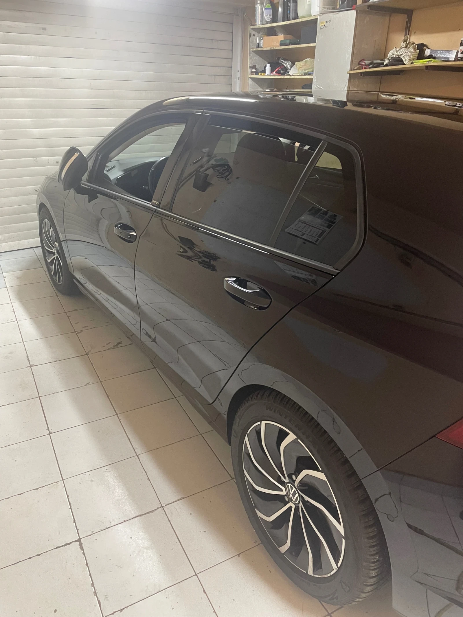 VW Golf Хибрид, снимка 16 - Автомобили и джипове - 55003079