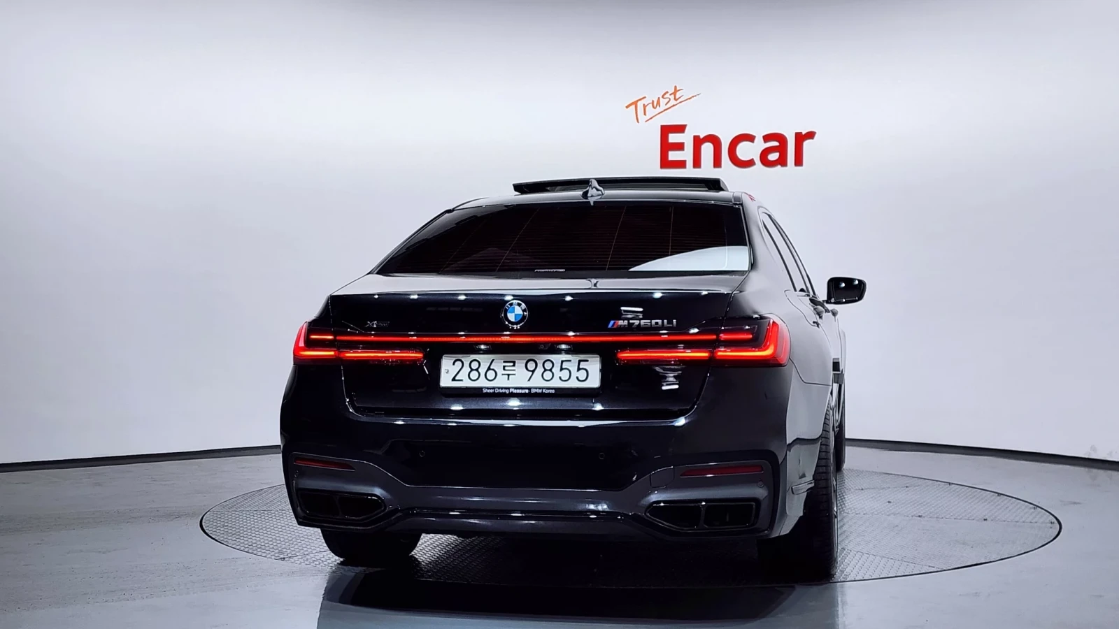 BMW 740 760LI FACELIFT| LASER| DISTRONIC| HUD| TV| PANO, снимка 3 - Автомобили и джипове - 55412652