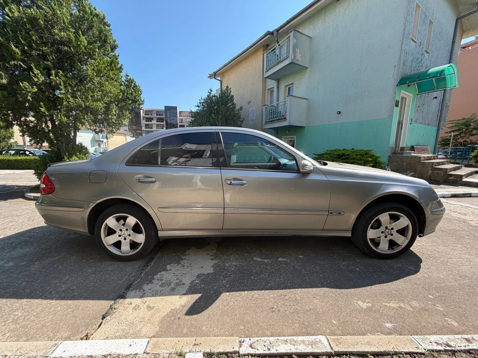 Mercedes-Benz E 500 | Mobile.bg � ����������� 4