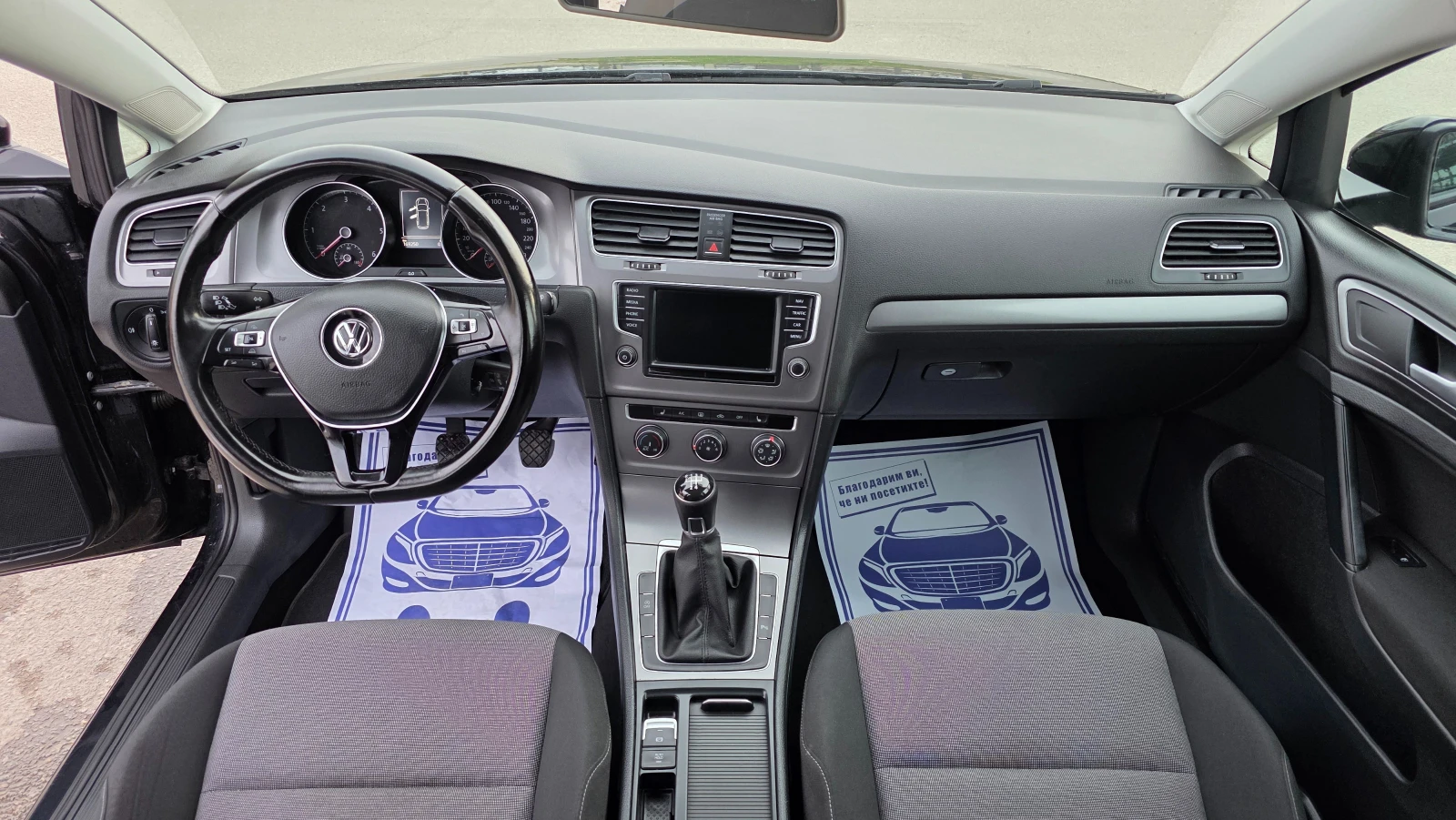 VW Golf КАТО ЧИСТО НОВА, снимка 10 - Автомобили и джипове - 55579571