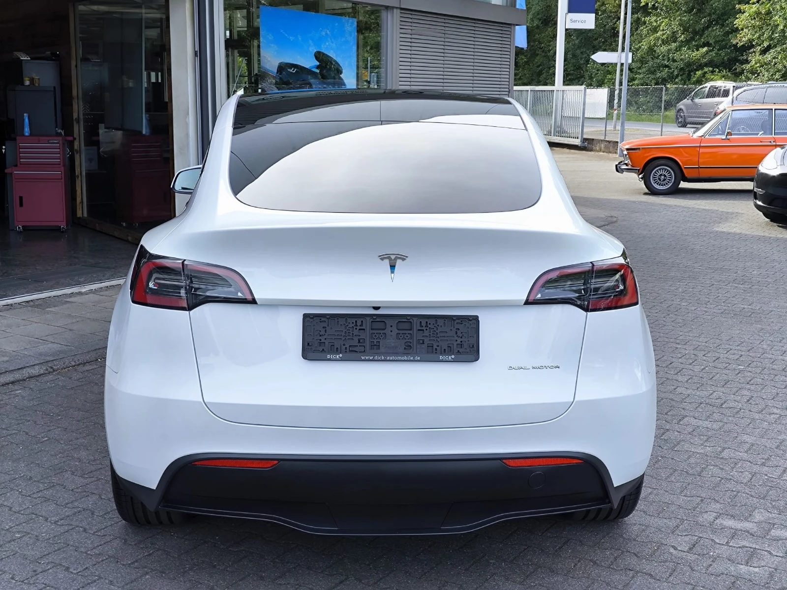 Tesla Model Y ЕВРОПЕЙСКА* Long Range Dual Motor AWD AWD, снимка 6 - Автомобили и джипове - 55624604