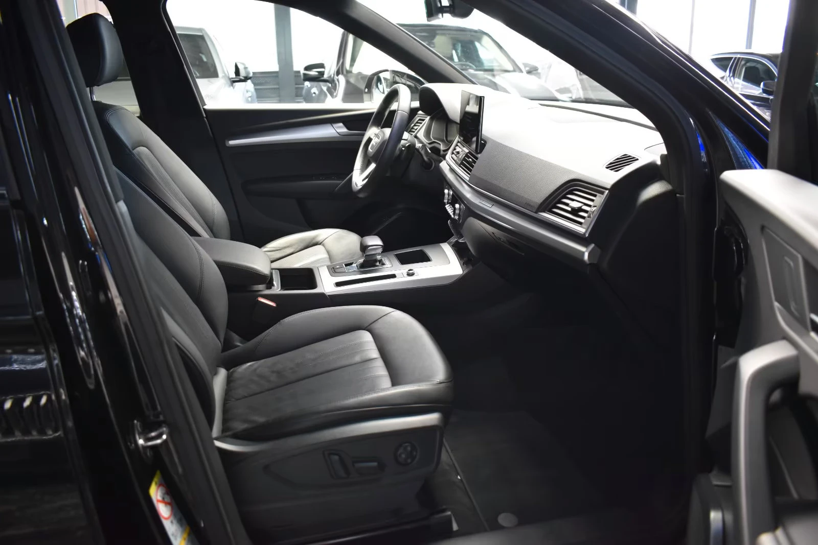 Audi 90 50TDI/286HP/QUTTRO/S-LINE/360/LED/PANO/782z, снимка 11 - Автомобили и джипове - 55691732