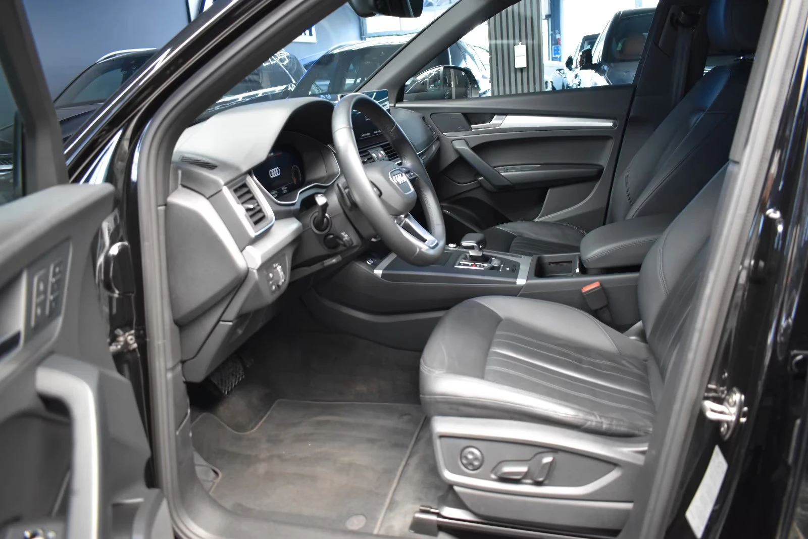 Audi 90 50TDI/286HP/QUTTRO/S-LINE/360/LED/PANO/782z, снимка 9 - Автомобили и джипове - 55691732