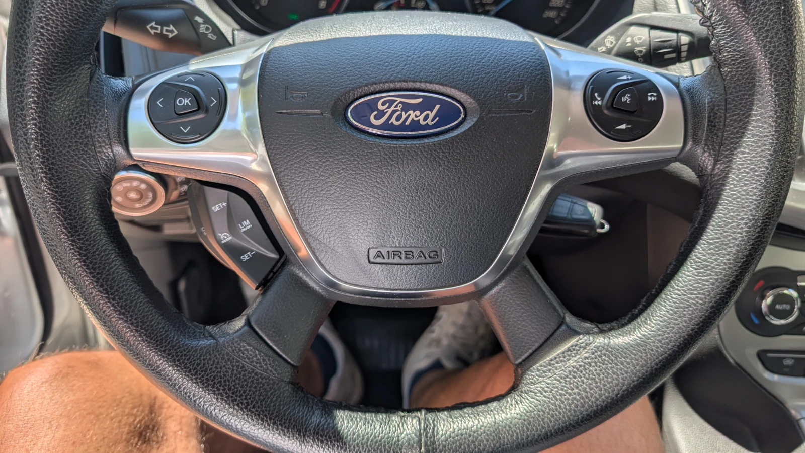 Ford Focus 1.0 Ecoboost, снимка 14 - Автомобили и джипове - 55852170