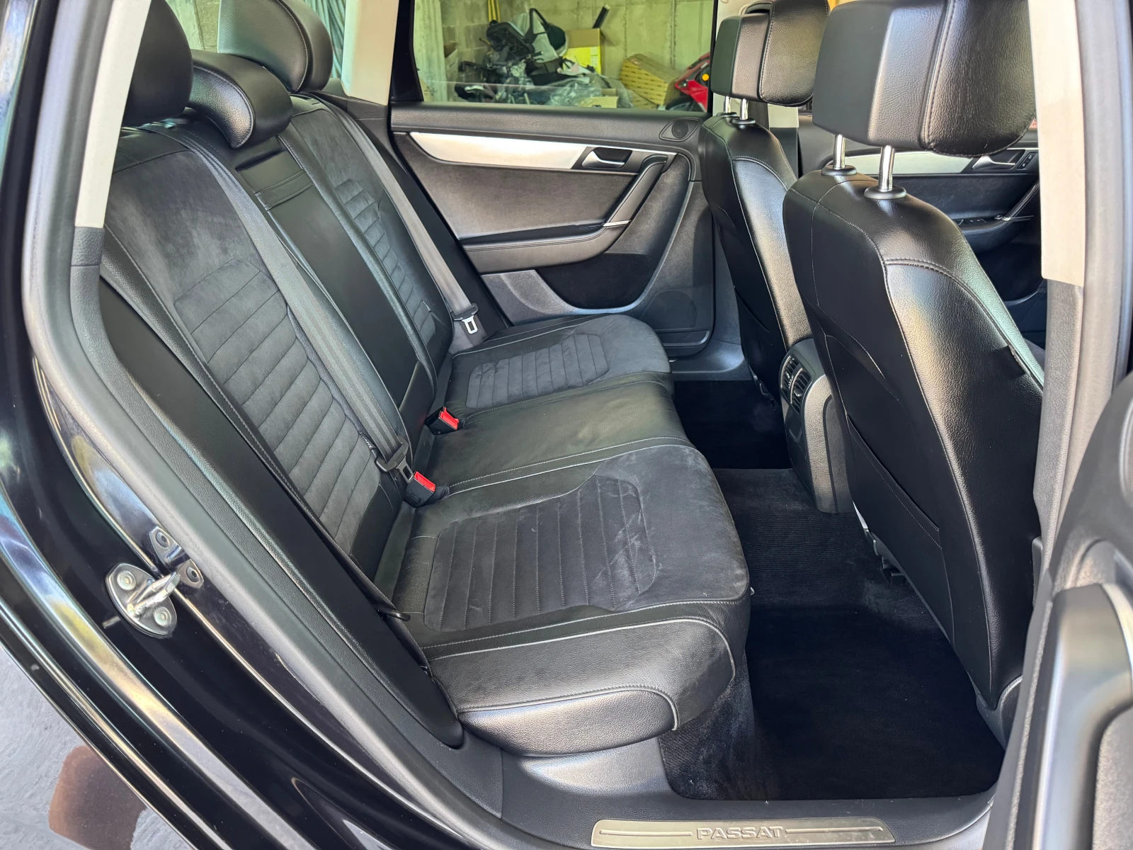 VW Passat 2.0TDI-ХАЙЛАЙН, снимка 12 - Автомобили и джипове - 56010181