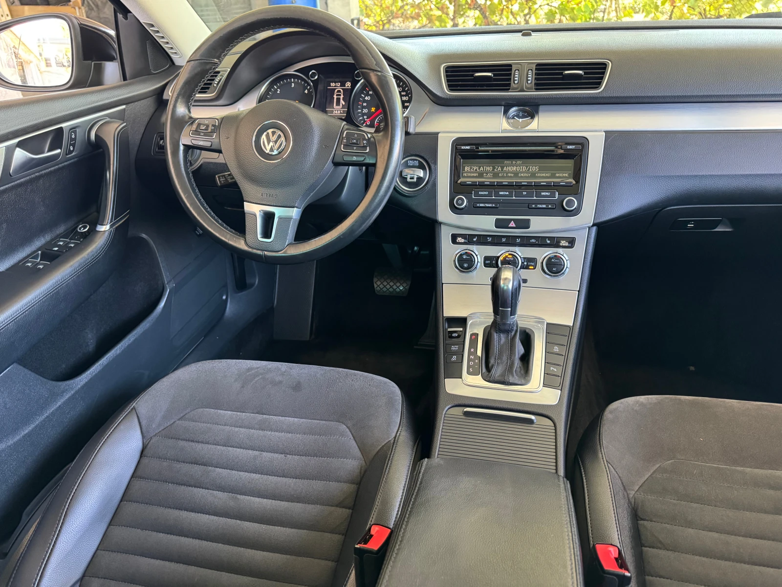 VW Passat 2.0TDI-ХАЙЛАЙН, снимка 11 - Автомобили и джипове - 56010181