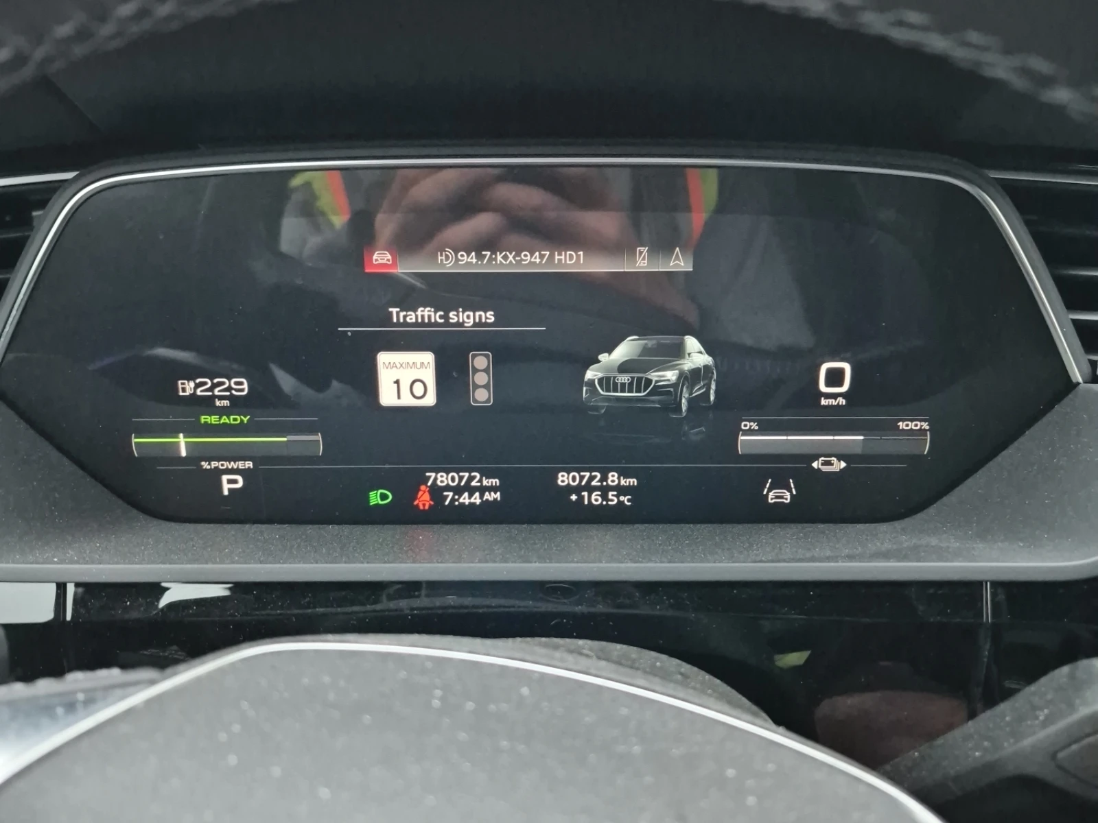 Audi E-Tron Quattro Technik / 360 /HUD / Лизинг, снимка 9 - Автомобили и джипове - 56315645