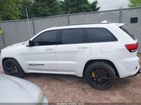 Jeep Grand cherokee 6.2L V-8 SUPERCHARGER, 707HP 4X4 Drive - 84500 лв. - 10490131 6