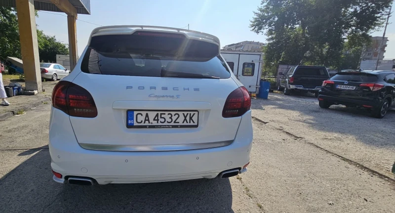 Porsche Cayenne 4.2 S Dizel, снимка 8 - Автомобили и джипове - 50681664