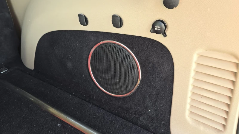 Jeep Grand cherokee 5.7 HEMI, LPG, 4x4, снимка 10 - Автомобили и джипове - 52859825