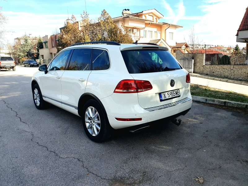 VW Touareg, снимка 5 - Автомобили и джипове - 53178703