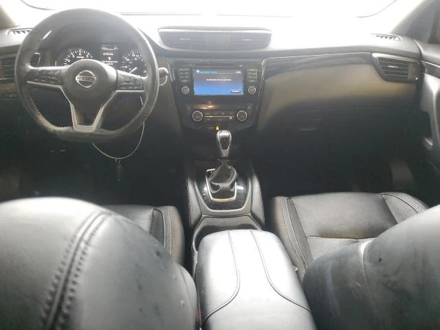 Nissan Rogue SPORT S  - изображение 8