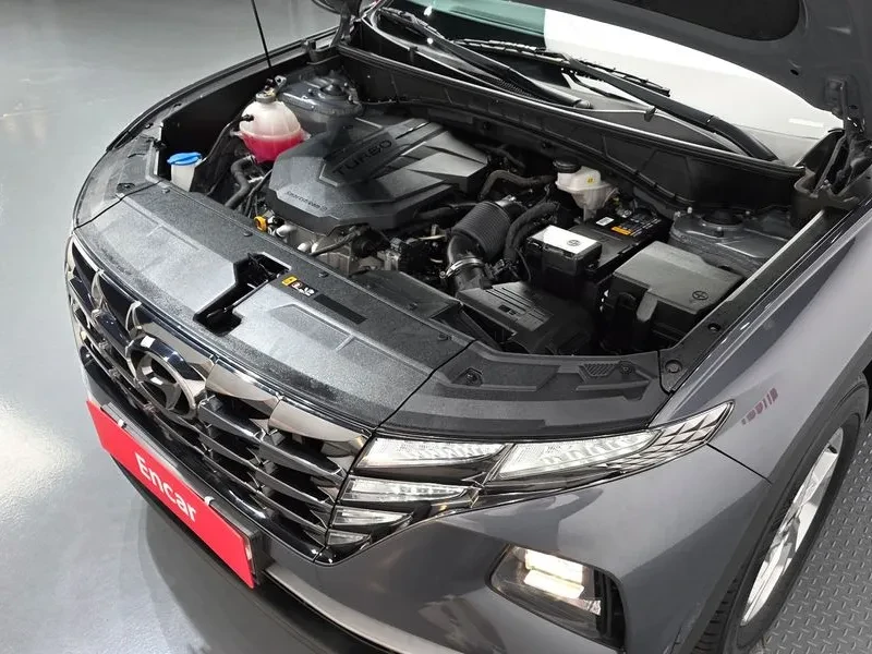 Hyundai Tucson Diesel 2.0 4Wd Modern, снимка 6 - Автомобили и джипове - 55616059