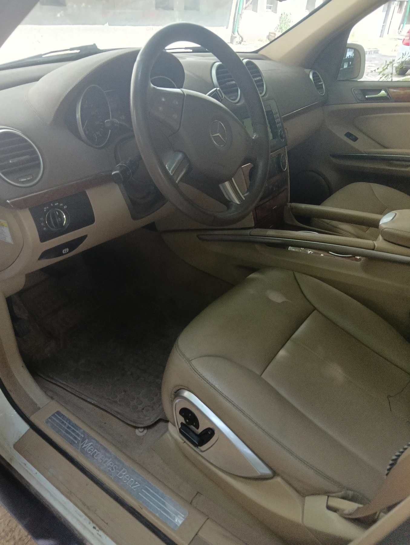 Mercedes-Benz GL  - изображение 8