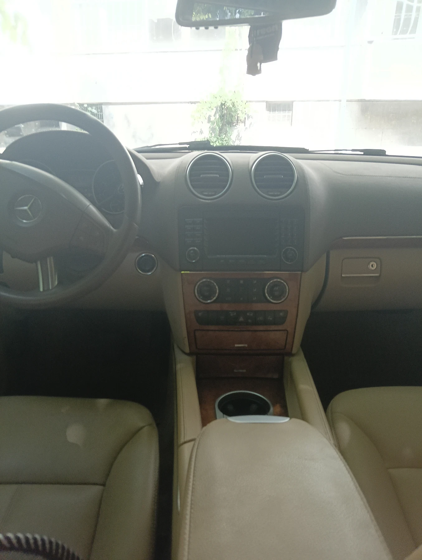 Mercedes-Benz GL  - изображение 9