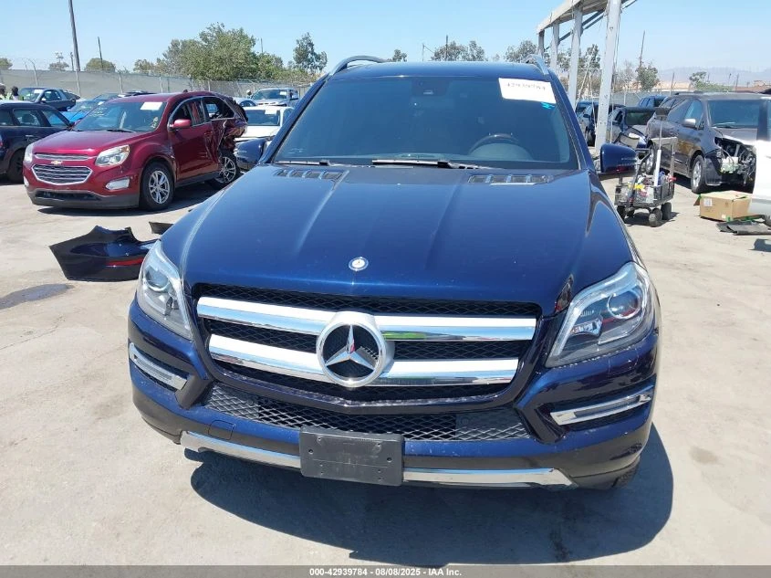 Mercedes-Benz GL 450 4MATIC ПОДГРЕВИ/ПАНОРАМА/СЕРВИЗНА ИСТОРИЯ - изображение 2