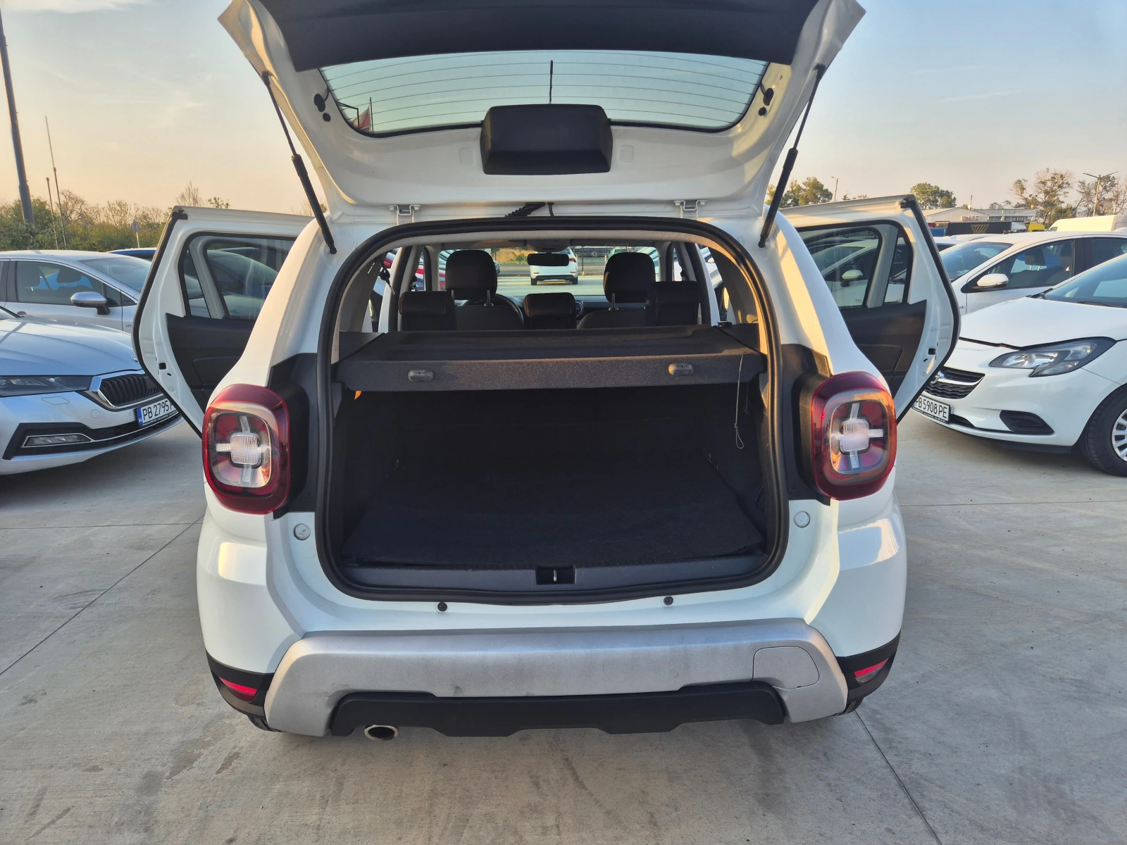 Dacia Duster COMFORT N-1= 5  4x4= 1.5 DCI M/T | Mobile.bg   12