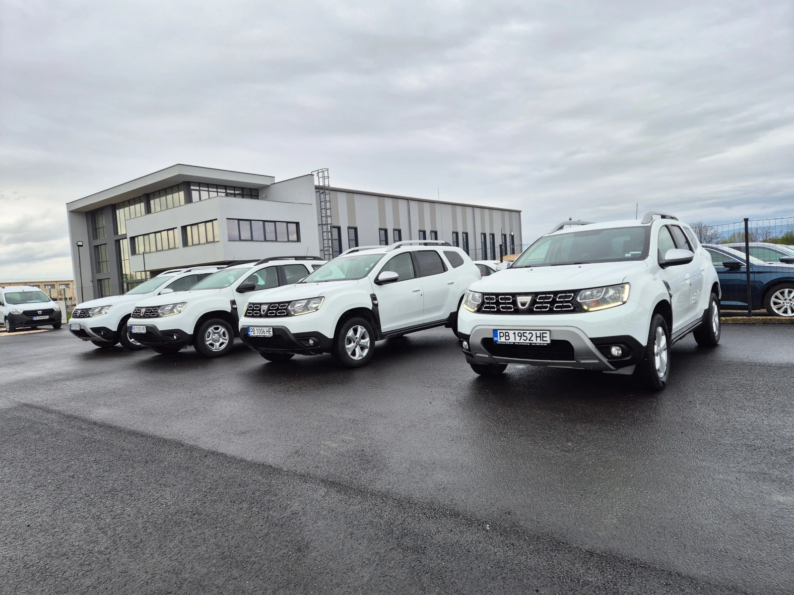 Dacia Duster COMFORT N-1= 5  4x4= 1.5 DCI M/T | Mobile.bg   1