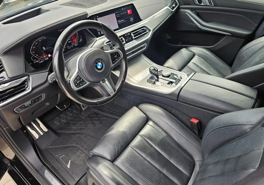 BMW X5 40i  xDrive - изображение 8