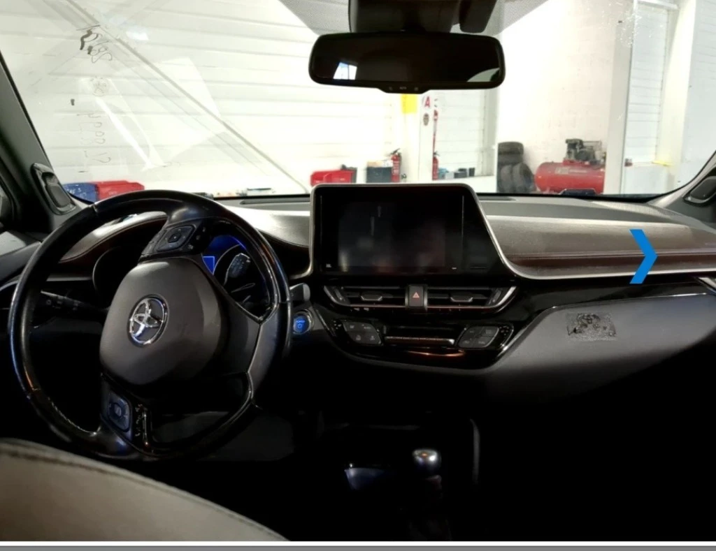 Toyota C-HR 1.8 ХИБРИД 122 К.С. - изображение 5