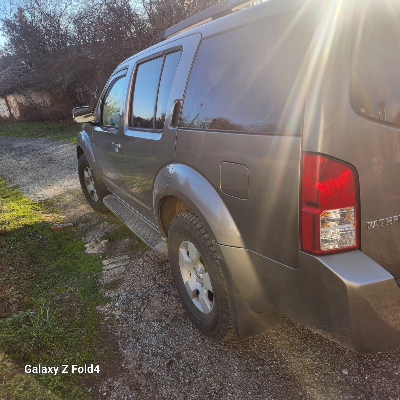 Nissan Pathfinder, снимка 13 - Автомобили и джипове - 53853683